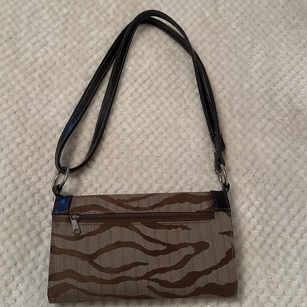 Wallet with strap - Picture 4 of 4